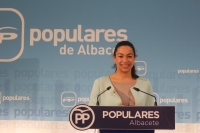 Claudia Alonso, en la sede provincial del PP de Albacete.