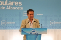 Antonio Martínez, en la sede del PP.