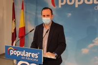Fermín Gómez, en la sede del PP de Albacete.